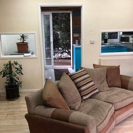 Treetops Flat2 Hall Green B28 Birmingham Kültér fotó